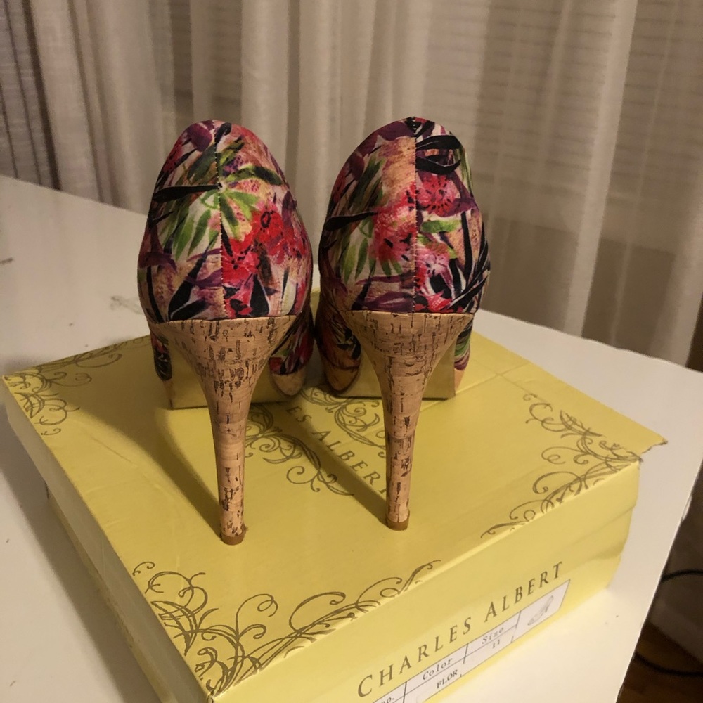 Floral print cork wedge platform heels Sz 11 - Picture 3 of 4